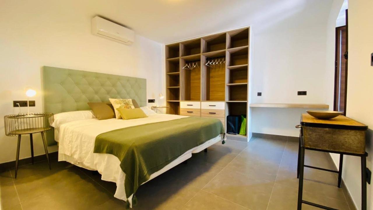 Casa Diaz Recuerda - Bajo Lägenhet Estepona Exteriör bild
